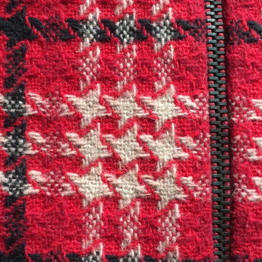 🎉Host Pick 🆕 Burberry sweater jacket AUTHENTIC - Picture 9 of 9
